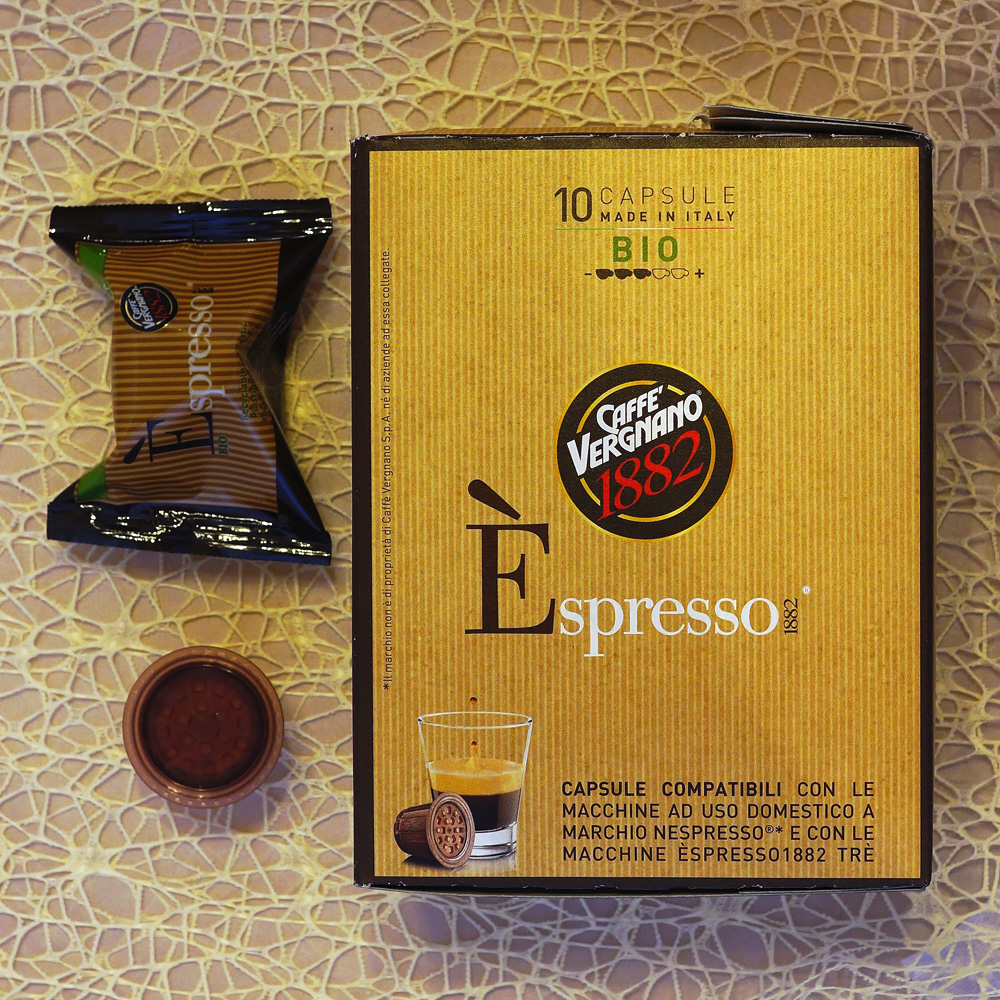 Bio espresso coffee capsules by Caffé Vergnano